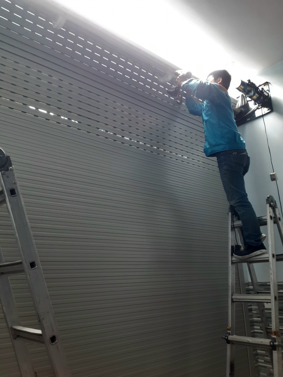 Lý do bạn lựa chọn dịch vụ sửa cửa cuốn tại Hải Dương của Thành Đức?