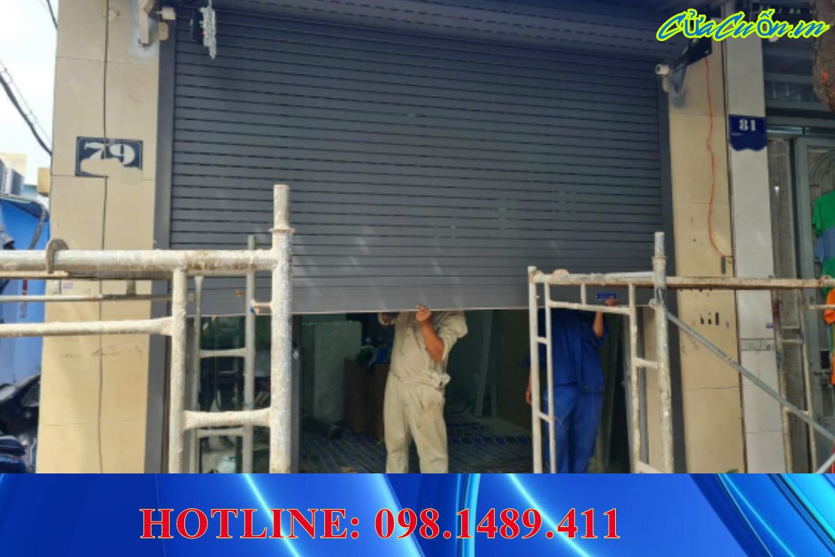 Cửa Cuốn Bị Nứt Hoặc Gãy Nan Cửa